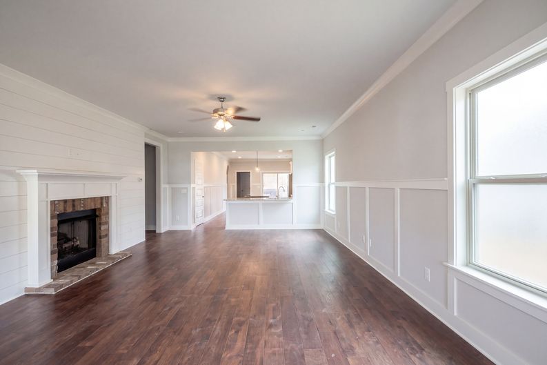 Photo 3 of 25 of 24 Silky Oak Cir SW, Huntsville, AL