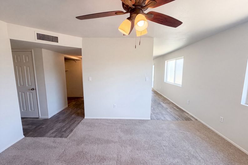 Photo 10 of 25 of 5908 W Calavar Rd, Glendale, AZ