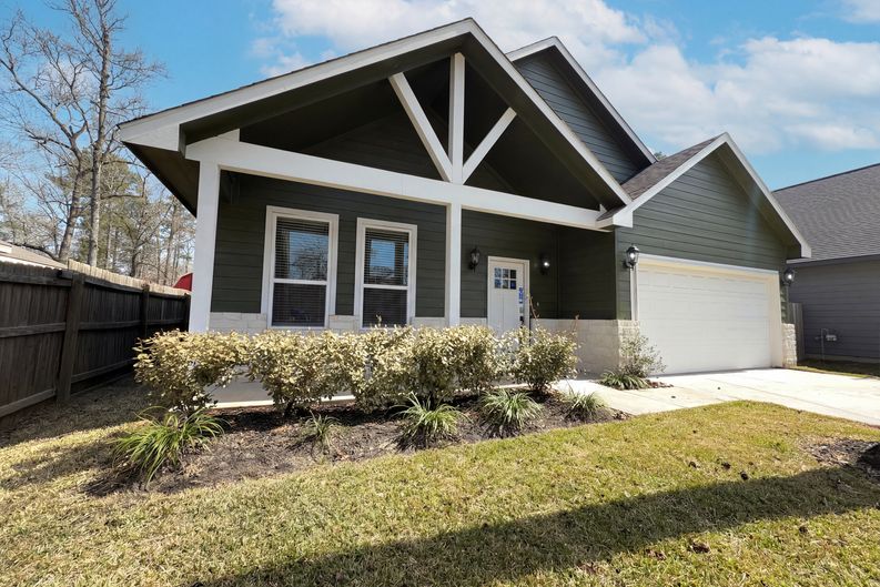 Photo 6 of 17 of 15376 Coaltown Rd, Willis, TX