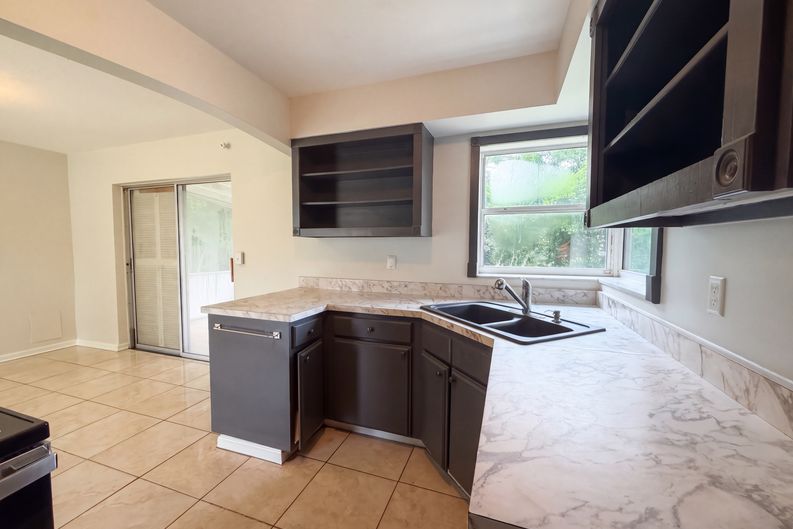 Photo 16 of 24 of 1521 Fort Smith Blvd, Deltona, FL