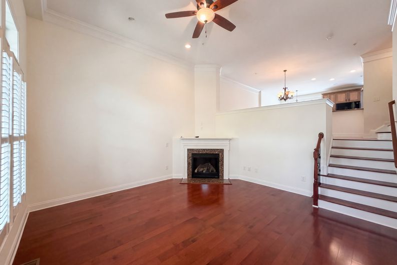 Photo 3 of 19 of 10321 Sablewood Dr, Raleigh, NC
