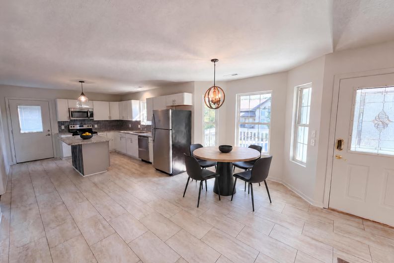 Photo 10 of 28 of 2039 Slippery Rock Cir, Sevierville, TN