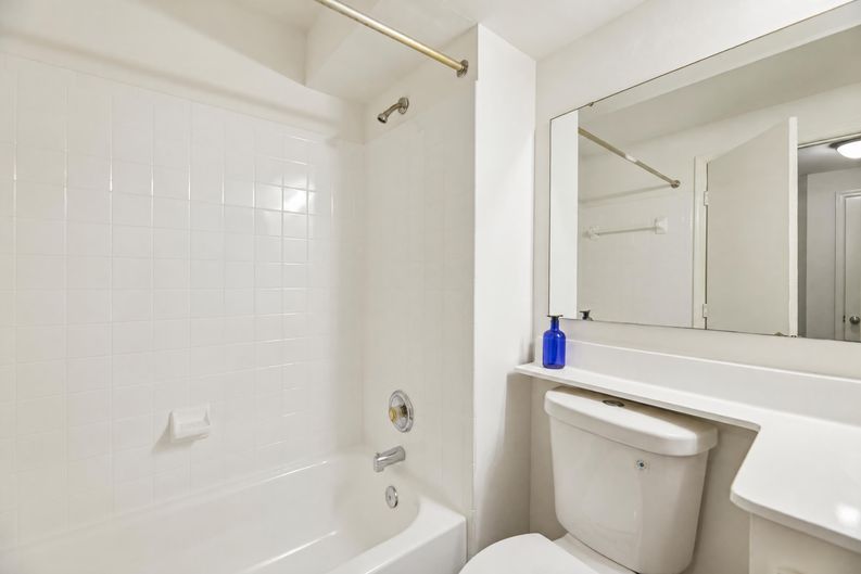 Photo 24 of 37 of 6866 Chasewood Cir, Centreville, VA