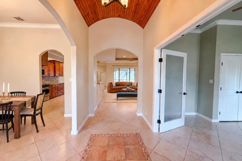 Photo 8 of 23 of 197 Vintage Ranch Cir, La Vernia, TX