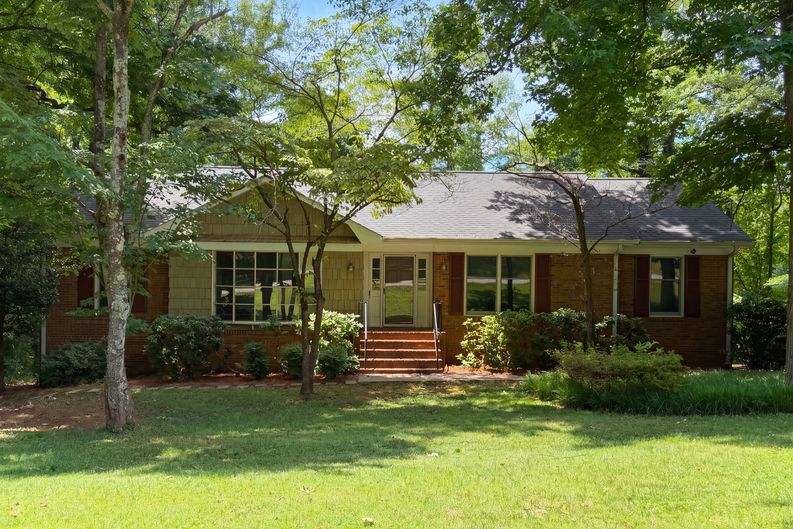 Photo 26 of 36 of 7850 Beech Forest Rd, Lewisville, NC