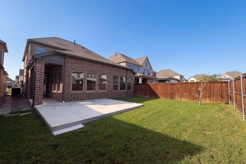Photo 31 of 36 of 3357 Monarch Pass Dr, Arlington, TX