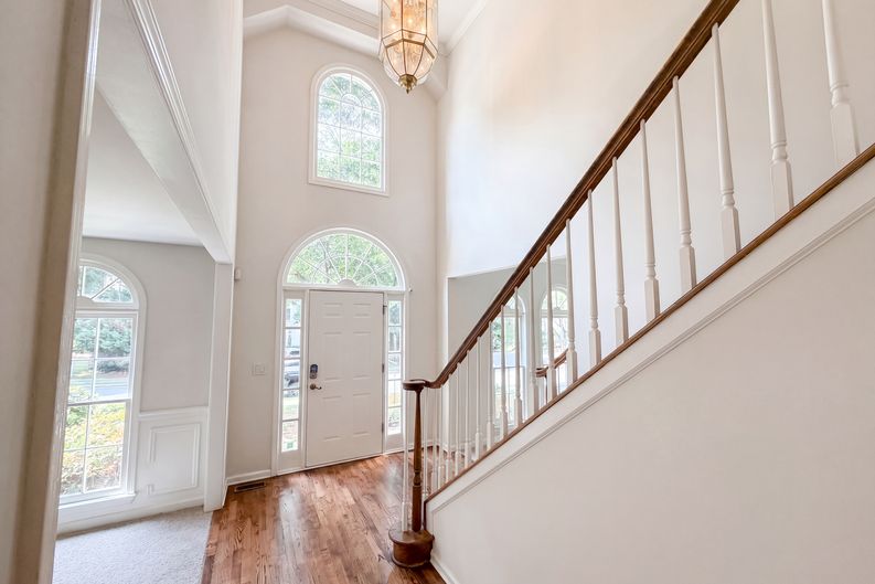 Photo 6 of 33 of 165 Fieldstone Edge, Alpharetta, GA