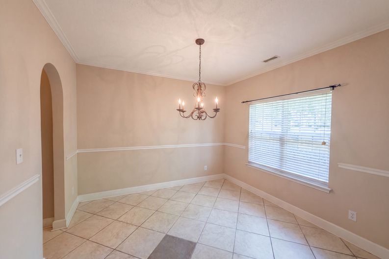 Photo 6 of 18 of 5328 Seaspray Ln, Raleigh, NC