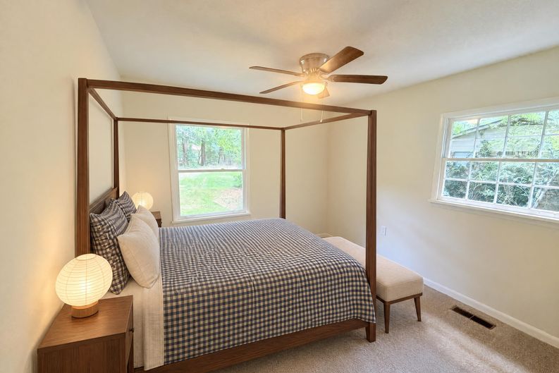 Photo 12 of 23 of 1181 Bouldercrest Cir, Watkinsville, GA