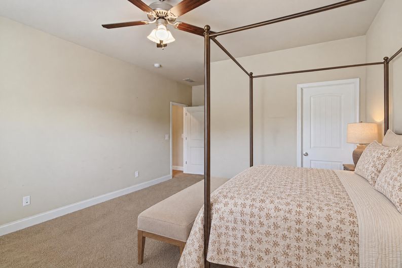 Photo 23 of 41 of 114 Madison St, Canton, GA