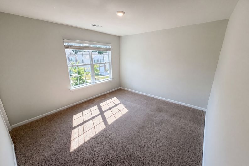 Photo 18 of 23 of 7244 Finnigan Rd, Charlotte, NC