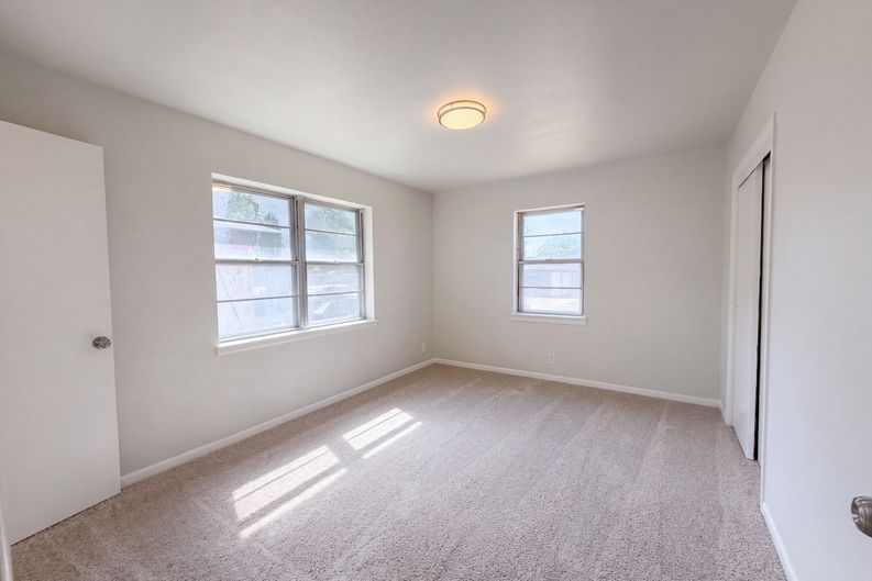 Photo 16 of 25 of 5421 Bonnie Wayne St, Haltom City, TX