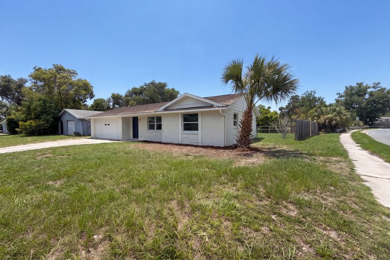 Photo 18 of 23 of 3518 Gorman Dr, New Port Richey, FL