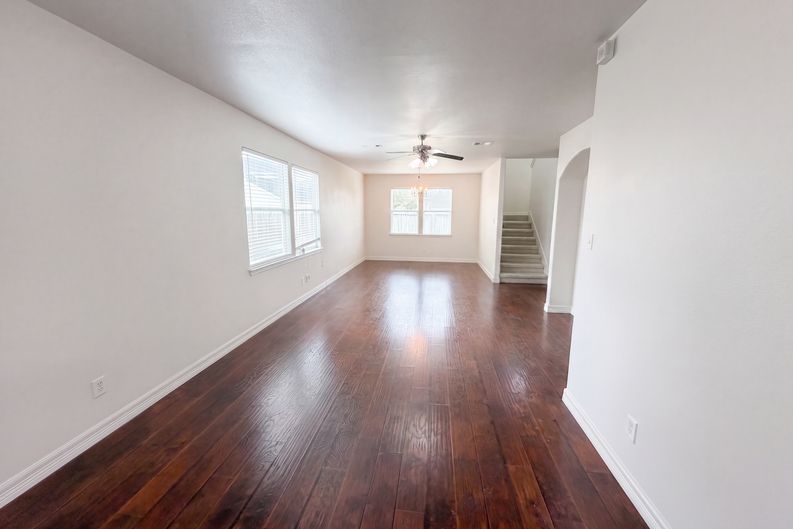Photo 6 of 27 of 15019 Silhouette Ridge Dr, Humble, TX