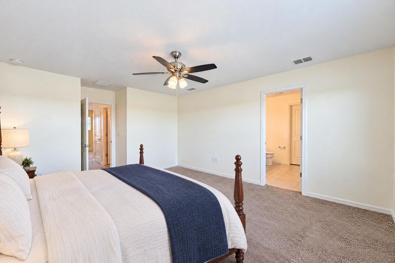 Photo 14 of 30 of 9426 Lamine Way, Parrish, FL