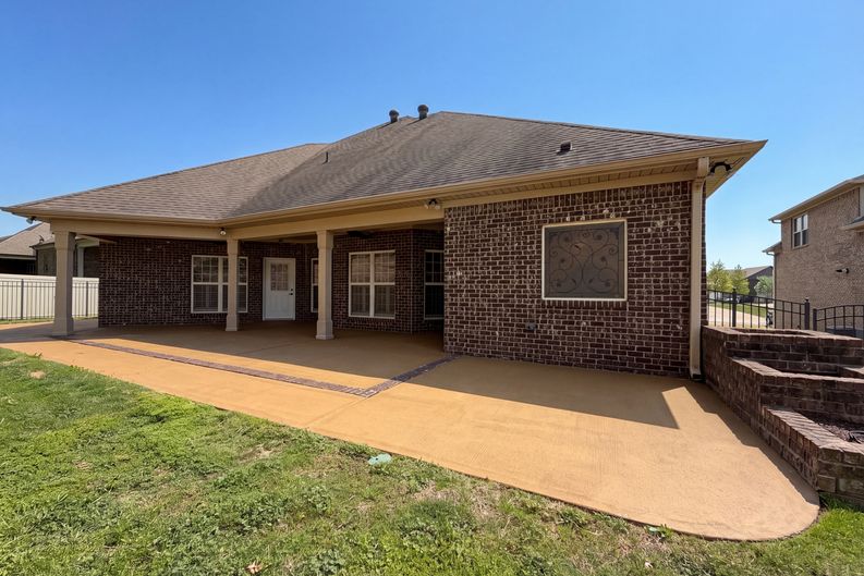 Photo 24 of 27 of 7009 Whisperwood Ave, Spring Hill, TN