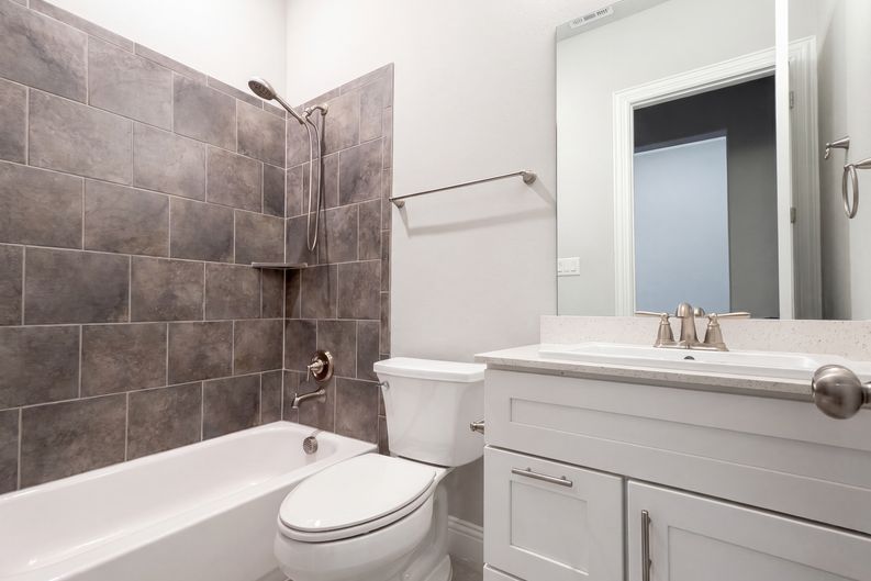Photo 12 of 20 of 17628 Bottlebrush Dr, Dallas, TX