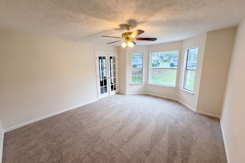 Photo 9 of 50 of 1800 Ivy Stone Ct, Buford, GA