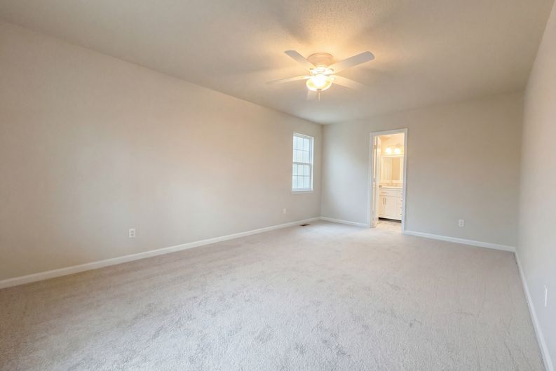 Photo 4 of 18 of 225 Ash Cir, Trussville, AL