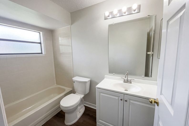Photo 18 of 25 of 103 Dulverton Way, Kissimmee, FL