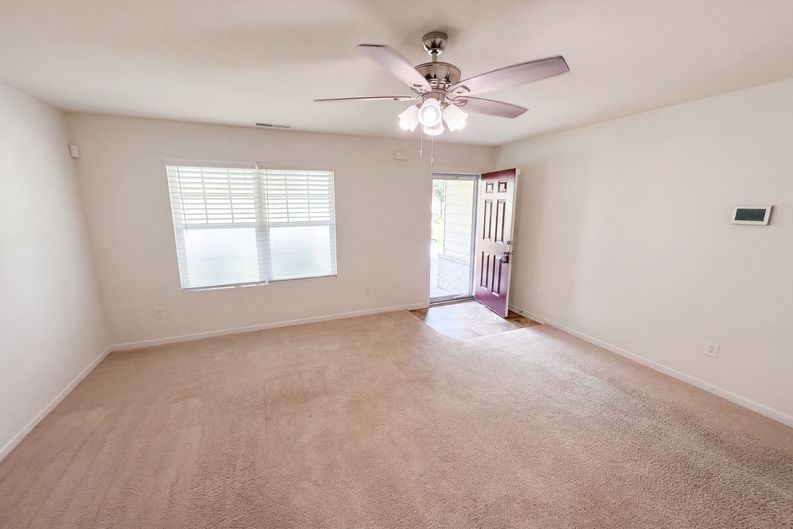 Photo 3 of 23 of 3267 Talkeetna Rd, Douglasville, GA