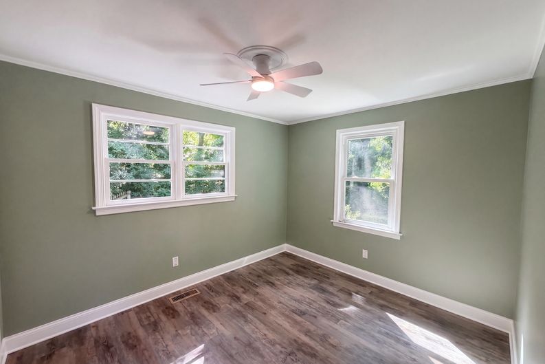 Photo 7 of 16 of 2324 Stevens Rd, Raleigh, NC