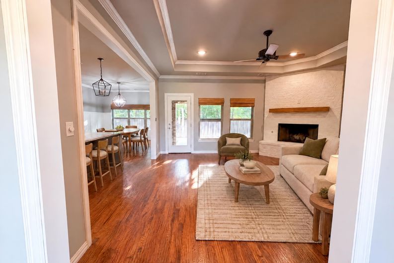 Photo 6 of 20 of 3712 Magnolia Ct, Denison, TX