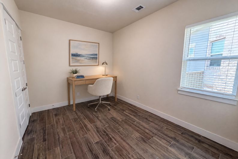 Photo 8 of 16 of 13701 Ronald W Reagan Blvd, Cedar Park, TX