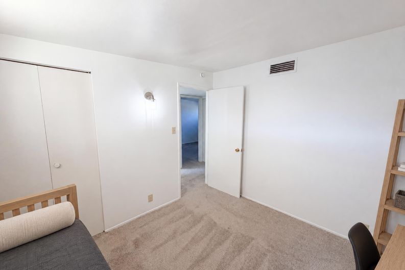 Photo 7 of 19 of 7266 E 29th St, Tucson, AZ