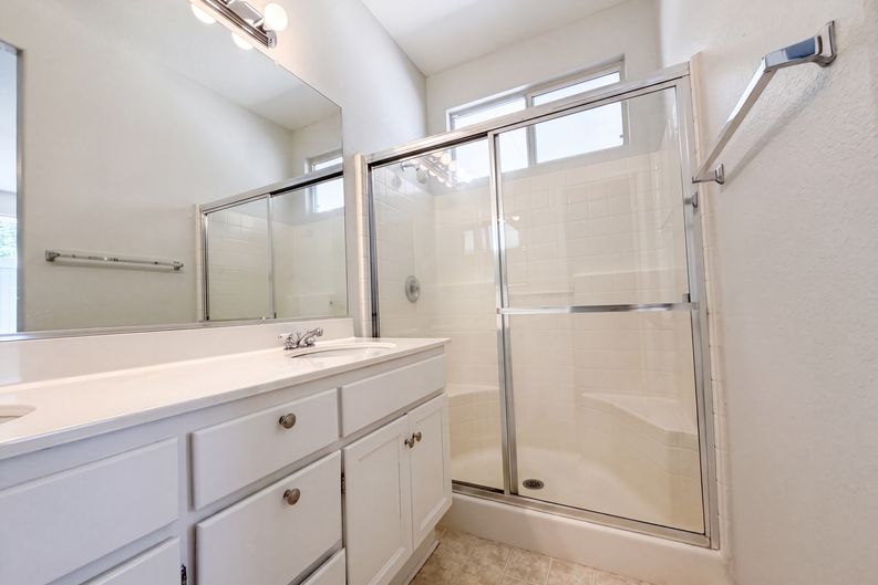 Photo 21 of 28 of 13477 Fairfield Dr, Corona, CA