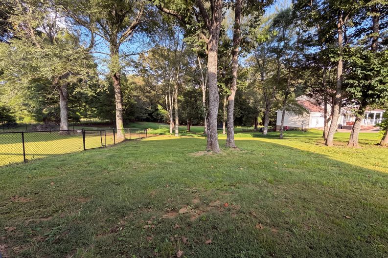 Photo 31 of 33 of 61 Eastridge Rd, Fayetteville, TN