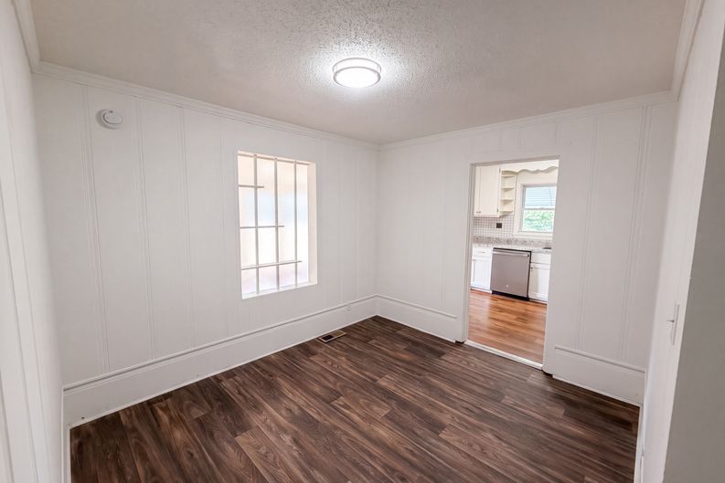 Photo 6 of 20 of 612 Victor Dr, Knoxville, TN