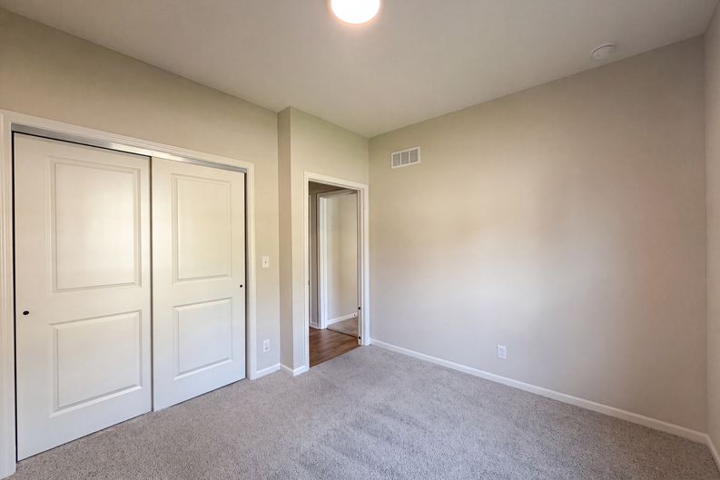 Photo 8 of 19 of 3036 N Getty St, Kansas City, KS