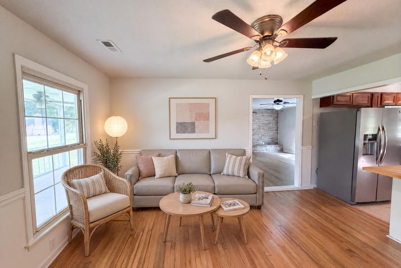 Photo 11 of 17 of 529 Timberlane Dr, Mount Holly, NC