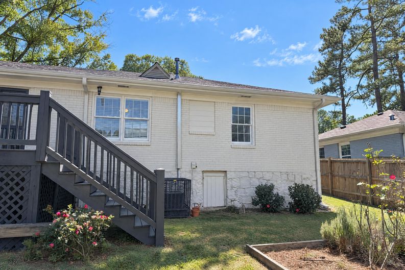 Photo 19 of 23 of 1876 Camellia Dr, Decatur, GA