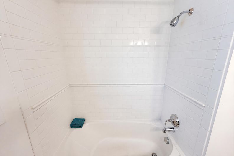 Photo 18 of 29 of 1741 S Krameria Way, Denver, CO