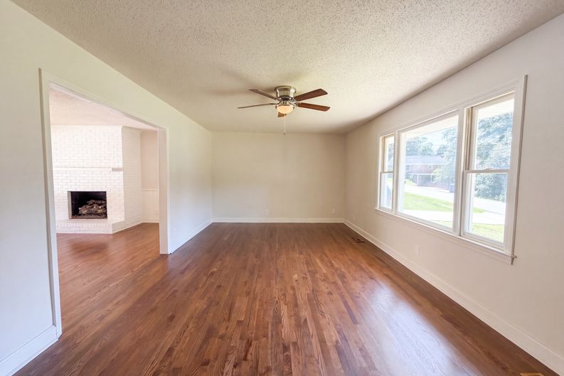 Photo 3 of 21 of 101 Tipperary Ln, Winston Salem, NC