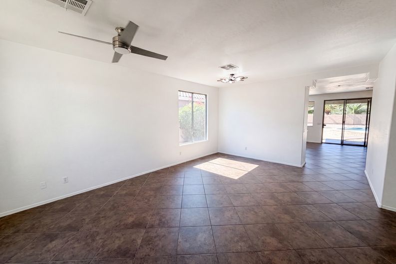 Photo 7 of 32 of 17529 W East Wind Ave, Goodyear, AZ