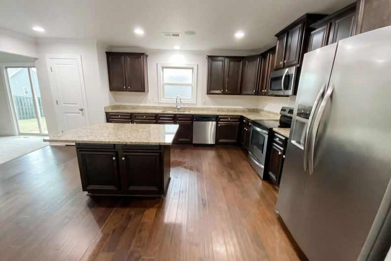 Photo 28 of 32 of 243 Meadow Saffron Dr, Lexington, SC