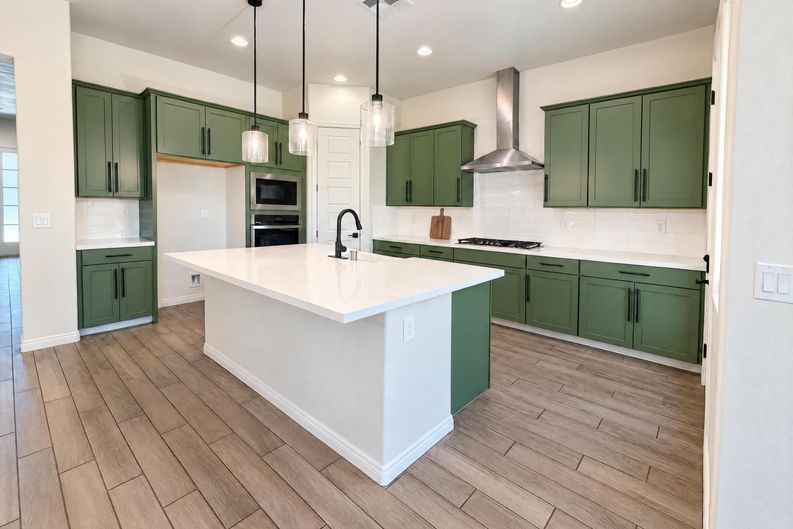 Photo 4 of 22 of 6137 Bugsy St, North Las Vegas, NV