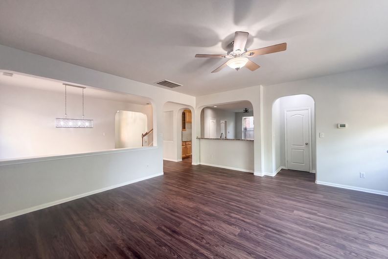Photo 17 of 36 of 2404 Danciger Ln, Cedar Park, TX