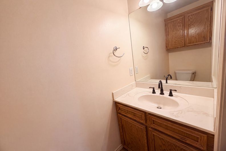 Photo 14 of 53 of 14925 Beal Dr, Corpus Christi, TX