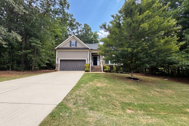 Photo 19 of 26 of 6621 Blalock Forest Dr, Willow Spring, NC