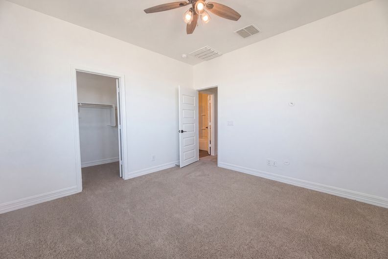 Photo 17 of 23 of 2166 W Madisen Marie Ave, San Tan Valley, AZ