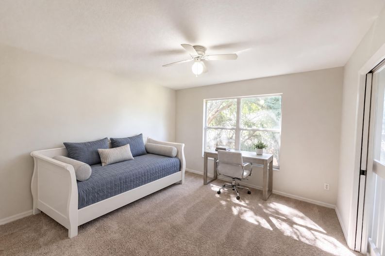 Photo 10 of 18 of 1021 Dekleva Dr, Apopka, FL