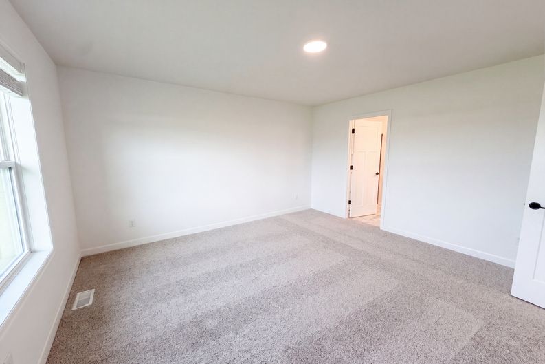 Photo 15 of 42 of 1577 Upper 141st St E, Rosemount, MN