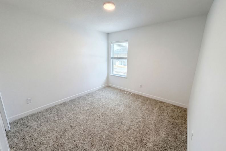 Photo 15 of 22 of 3022 Basswood St, Little Canada, MN
