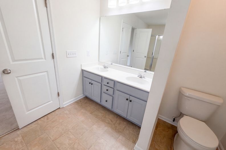 Photo 9 of 41 of 3037 Ellington Dr, Summerville, SC