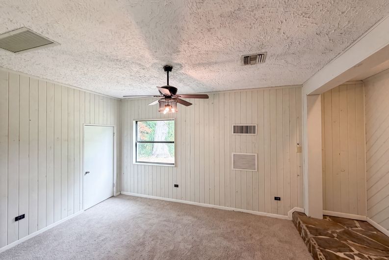 Photo 10 of 22 of 2630 SE 8th Ave, Ocala, FL