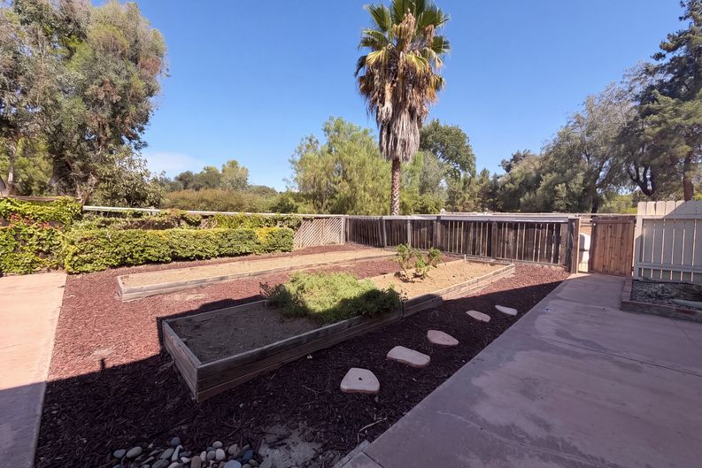 Photo 37 of 40 of 15408 Glentree Rd, Valley Center, CA